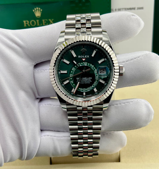 Rolex Sky-Dweller 336934 Green Dial Jubilèe 2025 full set