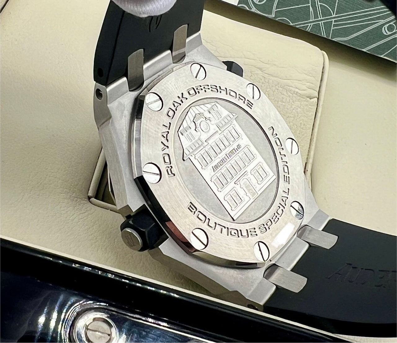 Audemars Piguet Royal Oak Offshore Scuba Boutique limited 300pcs Milano 2010