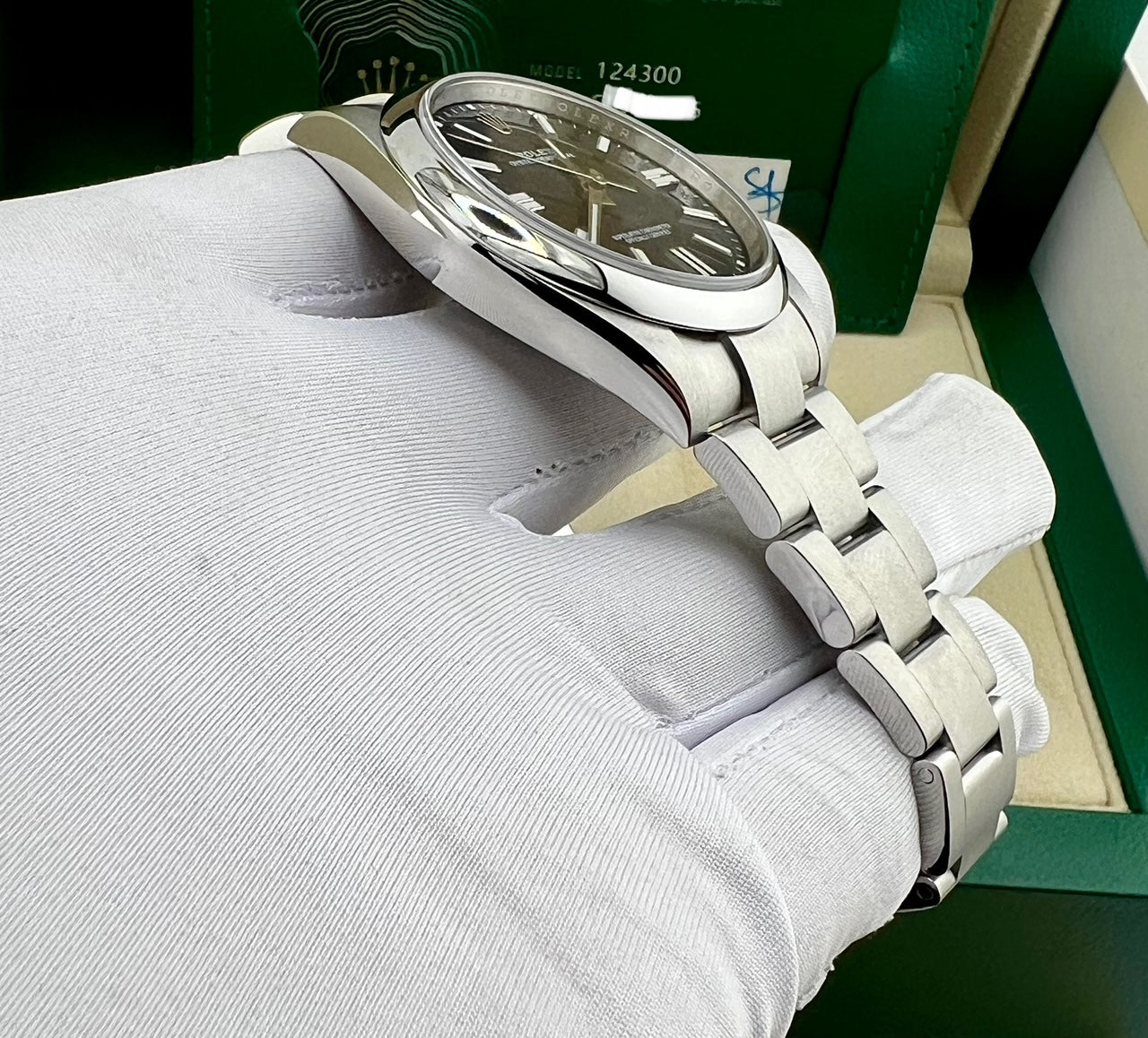 Rolex Oyster Perpetual 41mm 124300 Blue Dial ''OMAN'' NEW 2022