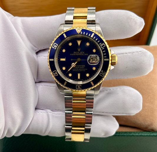 Rolex Submariner Date 16613 Blue Dial 40mm 1991 B&P (Svizzera)