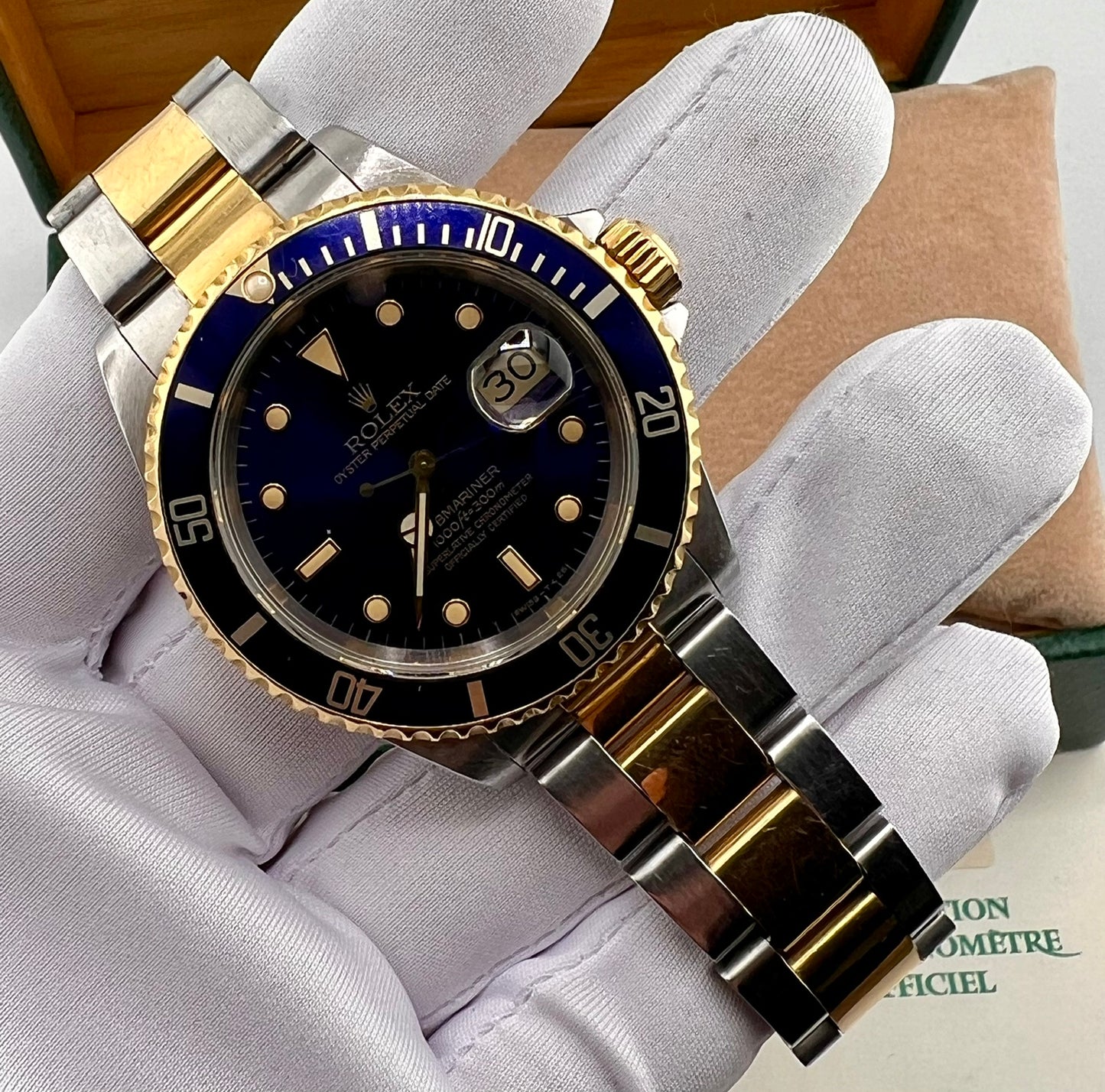 Rolex Submariner Date 16613 Blue Dial 40mm 1991 B&P (Svizzera)