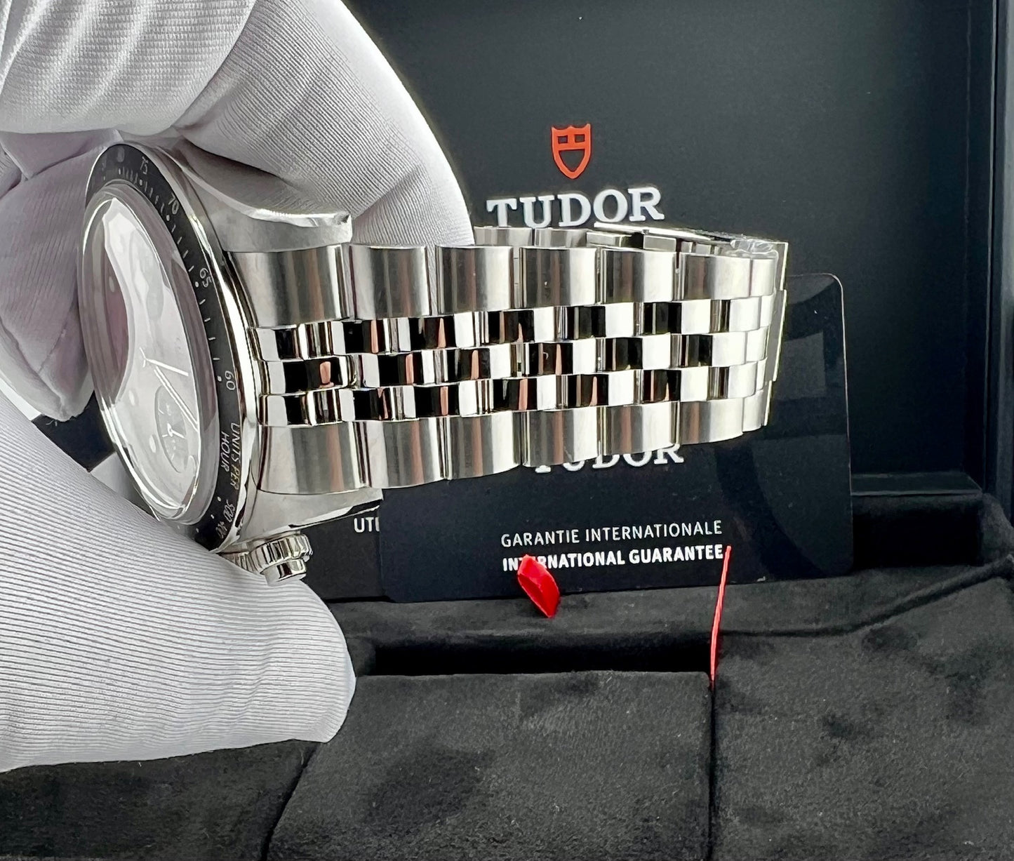 Tudor Black Bay Chrono Pink 79360N ''Miami'' 2025