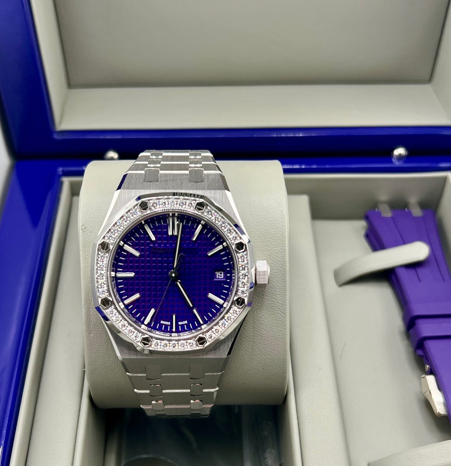 Audemars Piguet Royal Oak Selfwinding 15551BC Domaine de Murtoli Special Edition 37mm