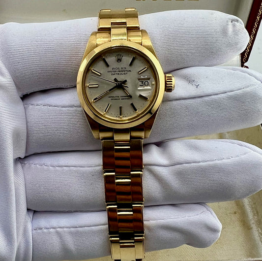 Rolex Lady-Datejust 6916 26mm Yellow Gold 1977 plexyglass
