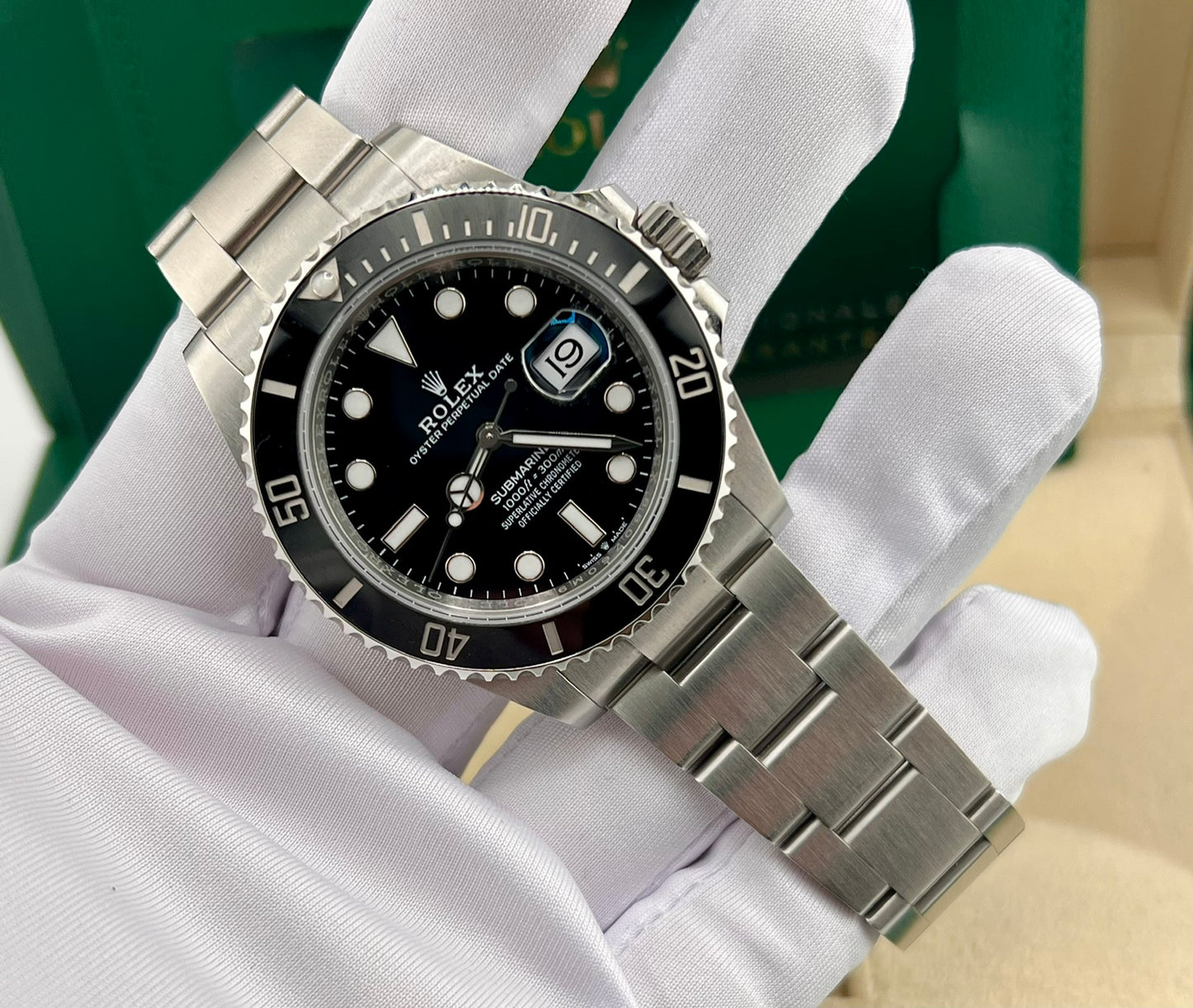 Rolex Submariner Date 126610LN 41mm 2022 stickers