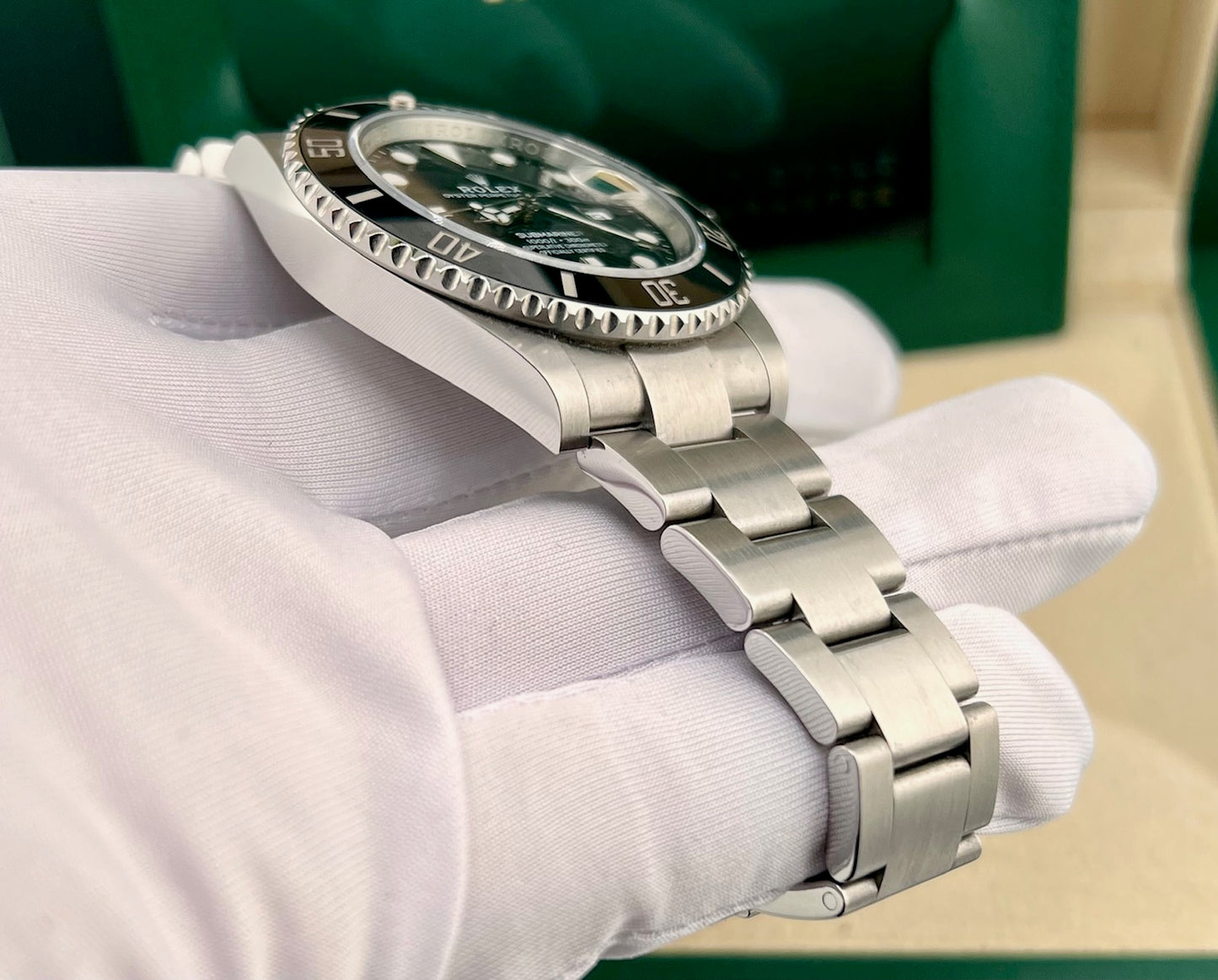 Rolex Submariner Date 126610LN 41mm 2022 stickers