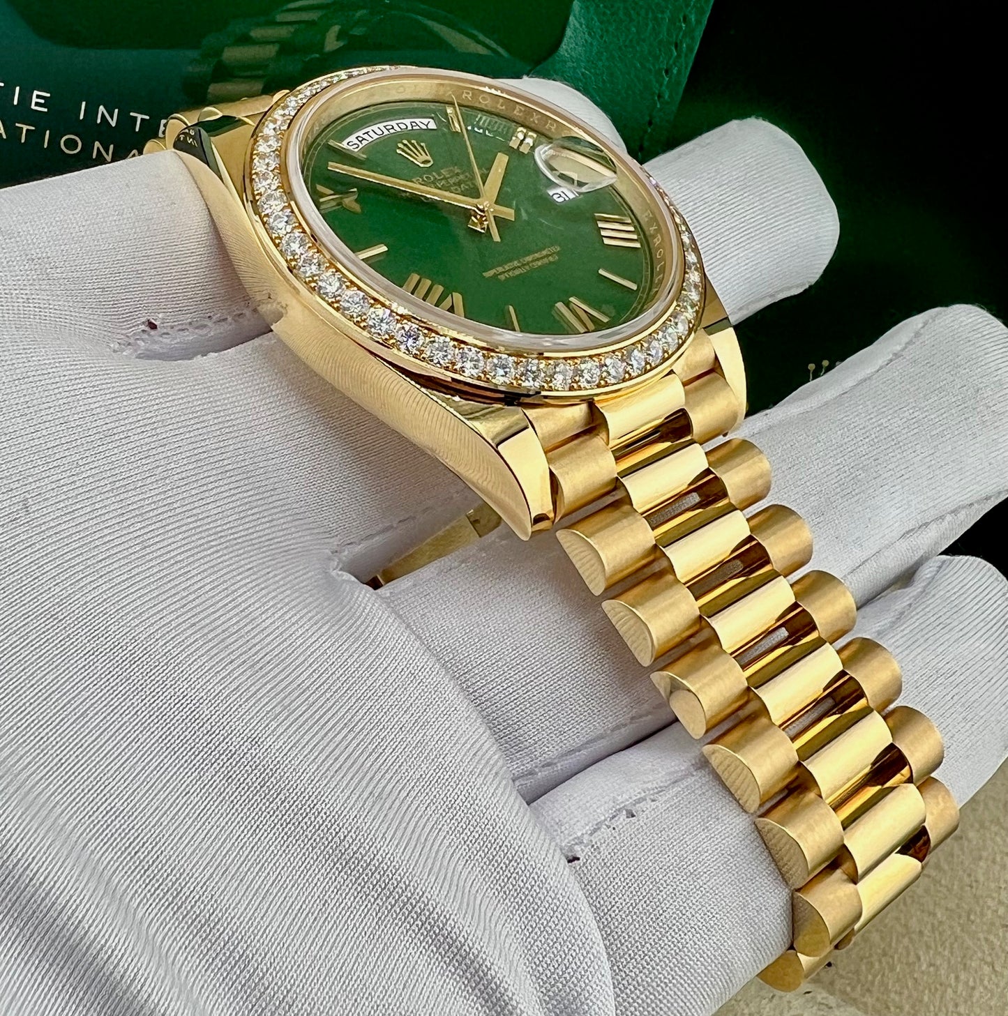 Rolex Day-Date 40mm 228348RBR Green Dial Diamond Bezel  2022 Full Set