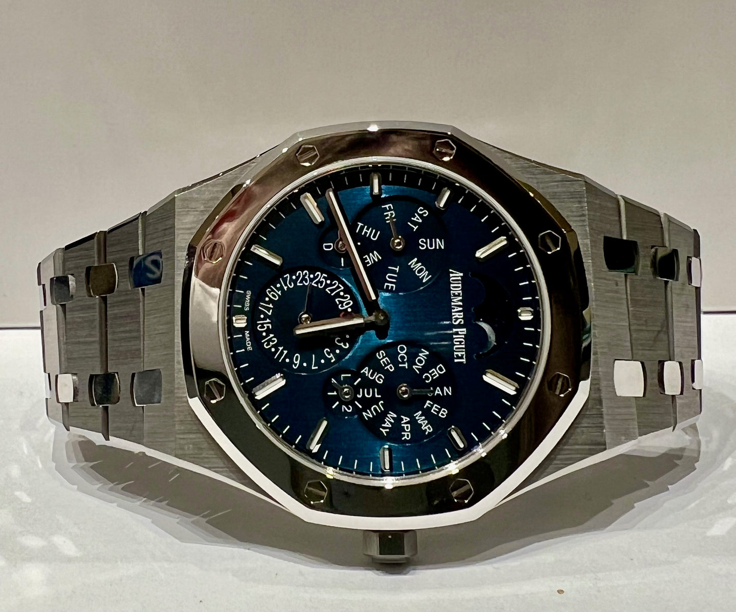 Audemars Piguet Royal Oak Perpetual Calendar 26586IP 2023