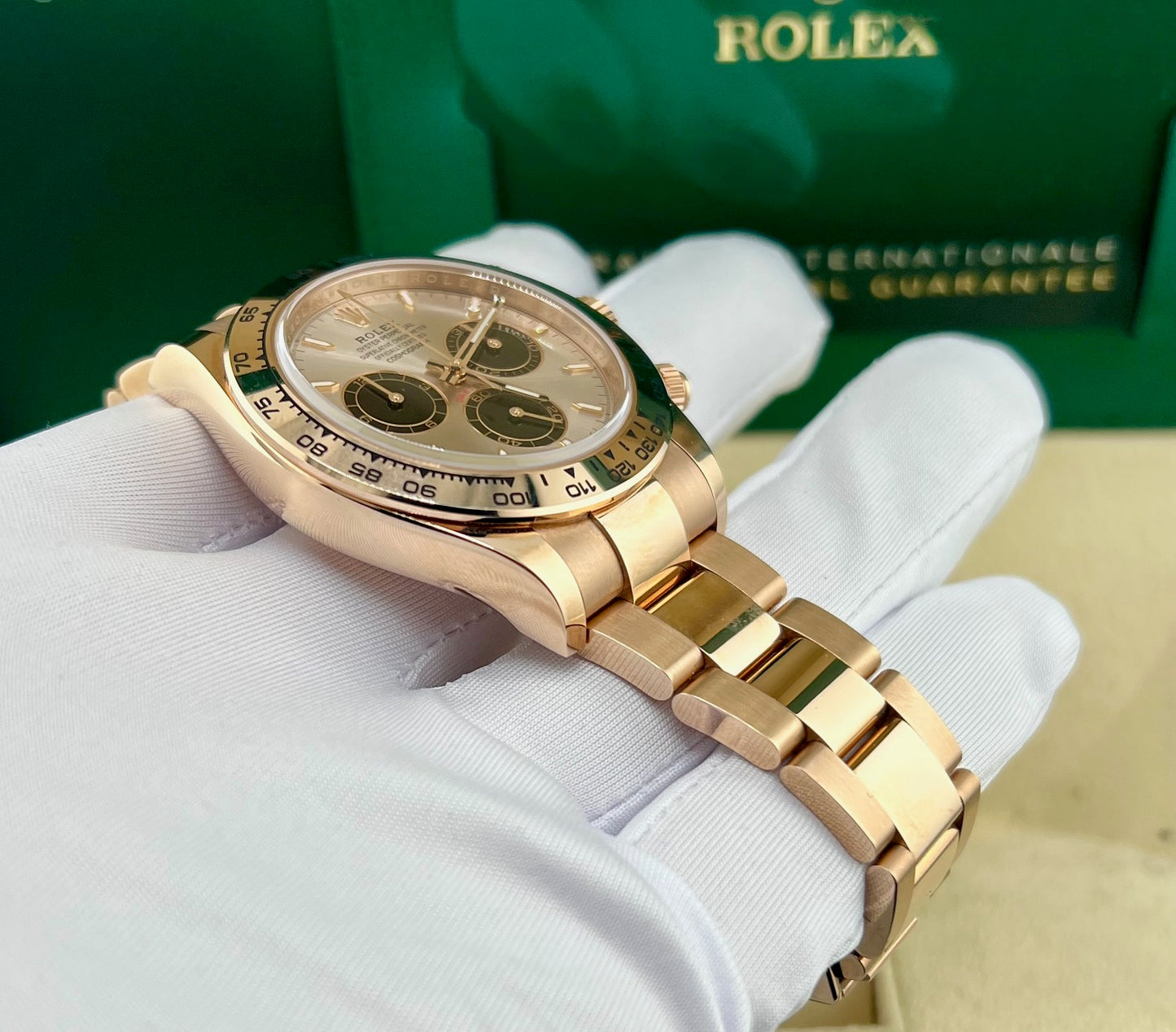 Rolex Daytona 126505 Sundust 2022 full set