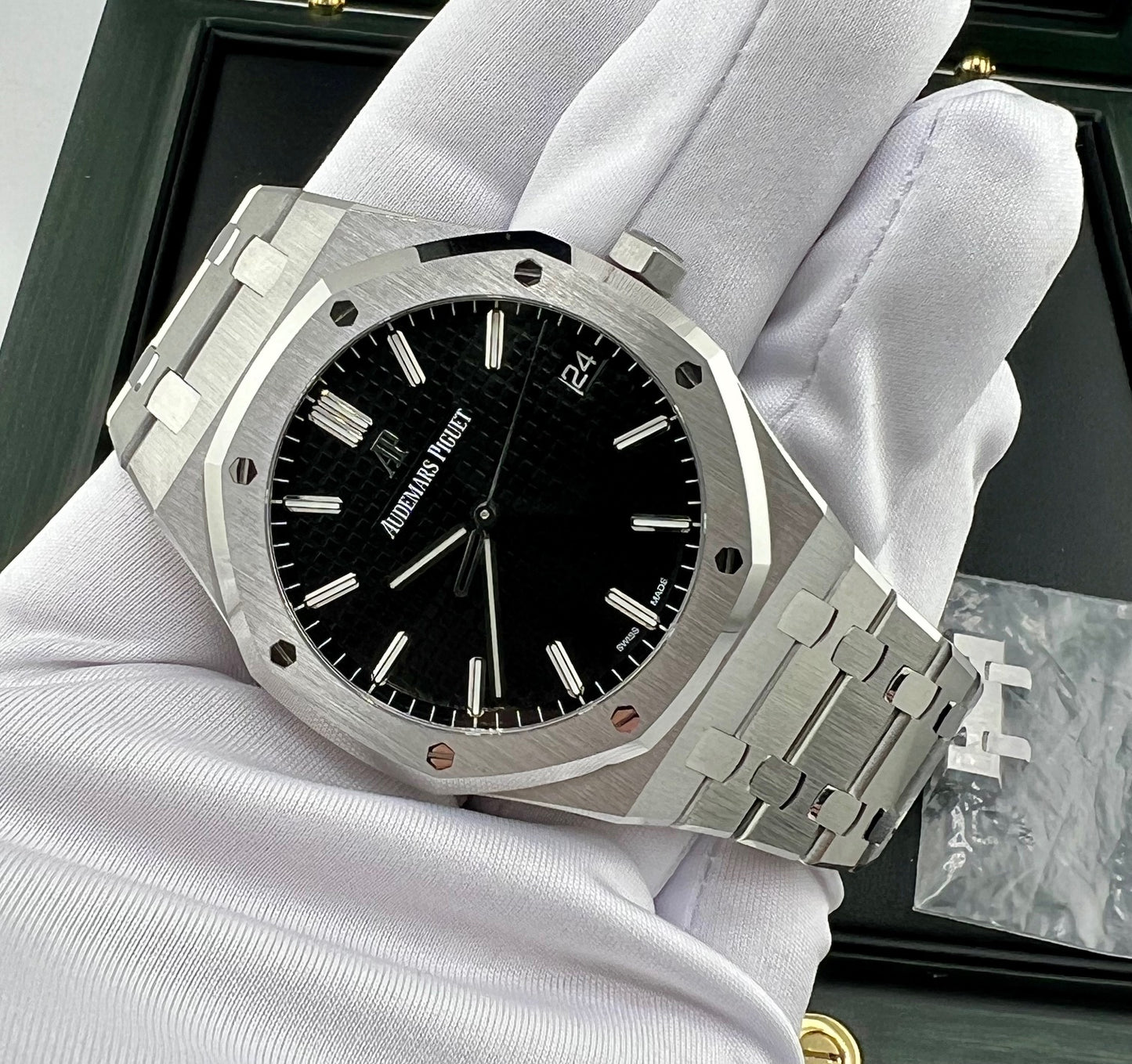 Audemars Piguet Royal Oak 15500ST Black Dial 2022 Like New 41mm