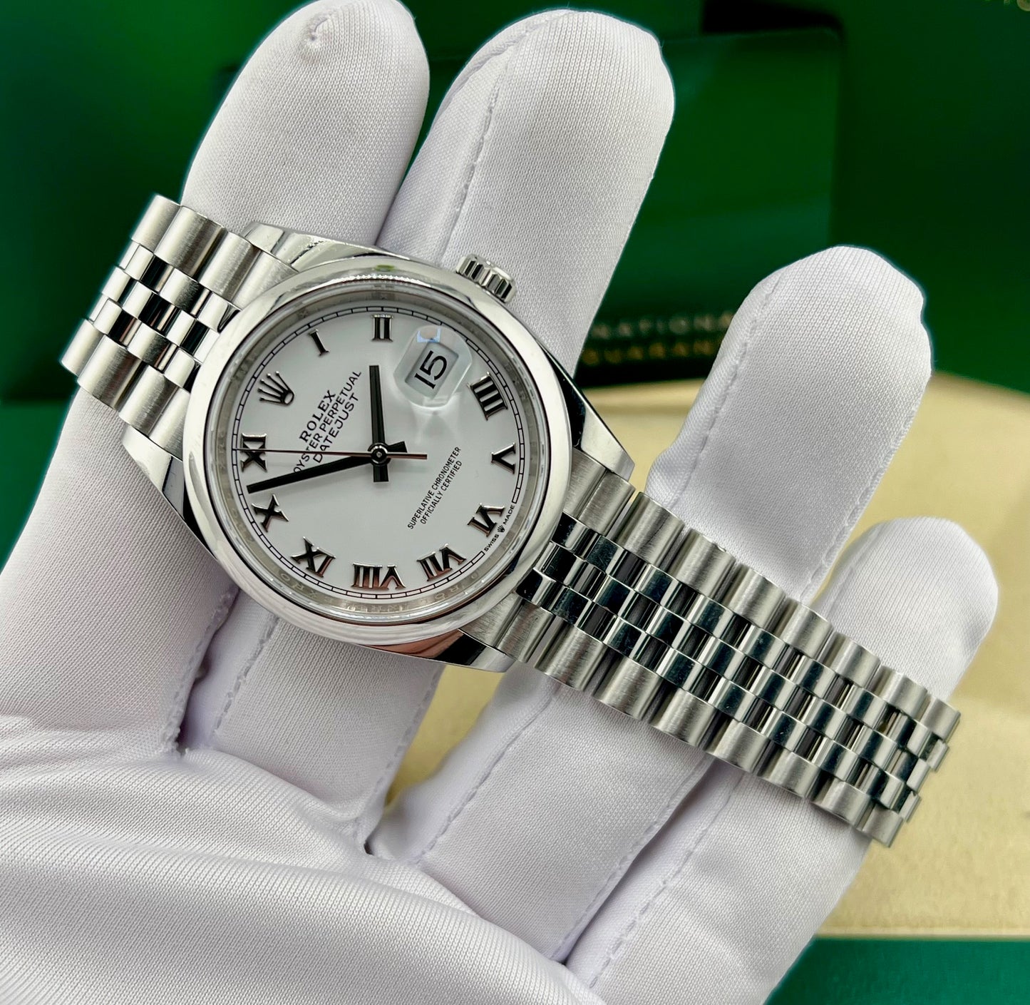 Rolex Datejust 36mm 126200 White Dial Roman index Jubilèe