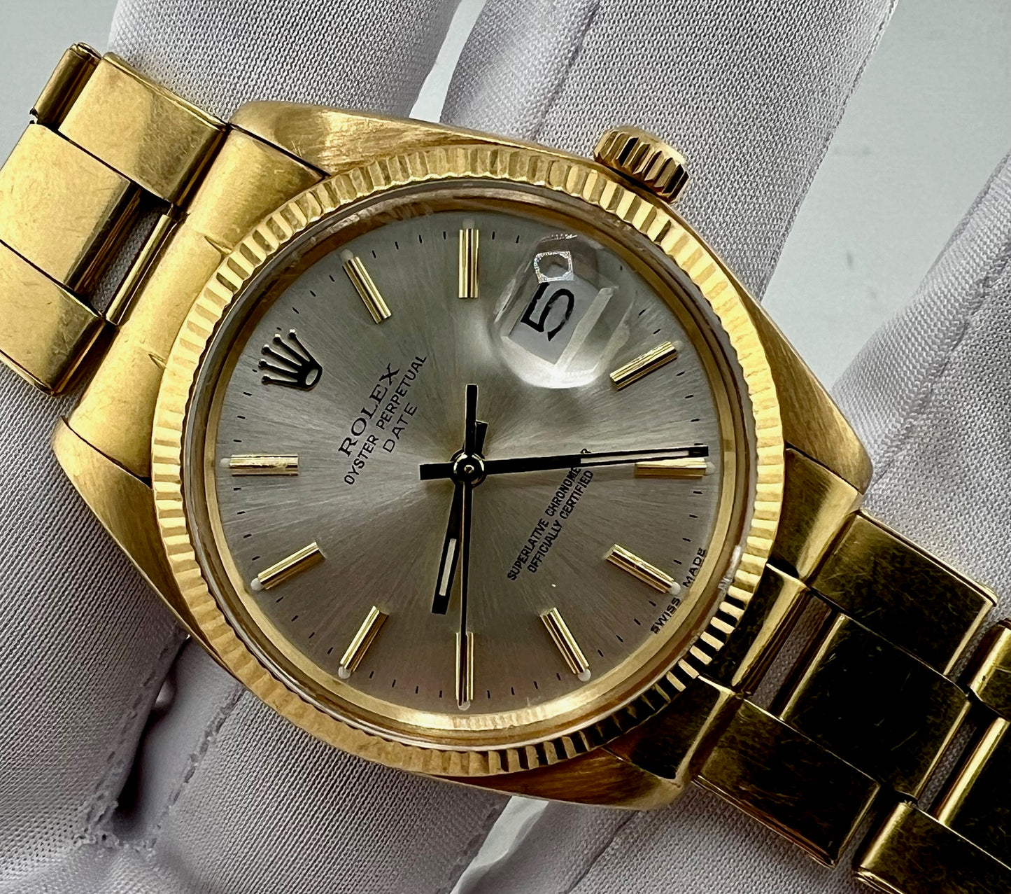 Rolex Oyster Perpetual Date 1503/8 34mm Yellow Gold Dial luminova