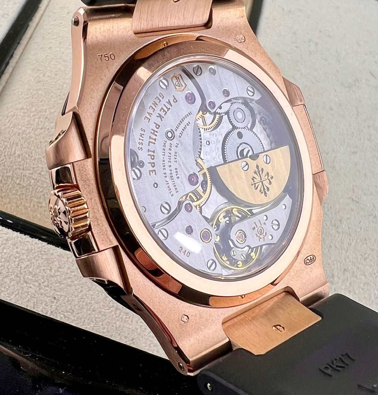 Patek Philippe Nautilus 5712/R 2017 Full Set (Thailandia)