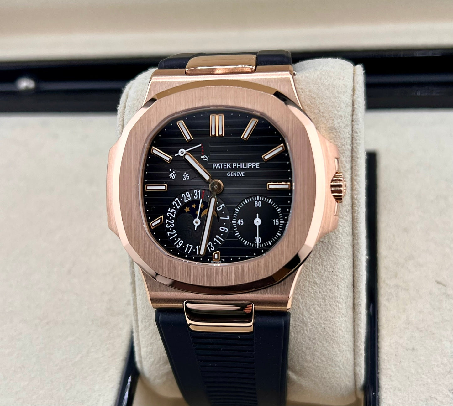 Patek Philippe Nautilus 5712/R 2017 Full Set (Thailandia)