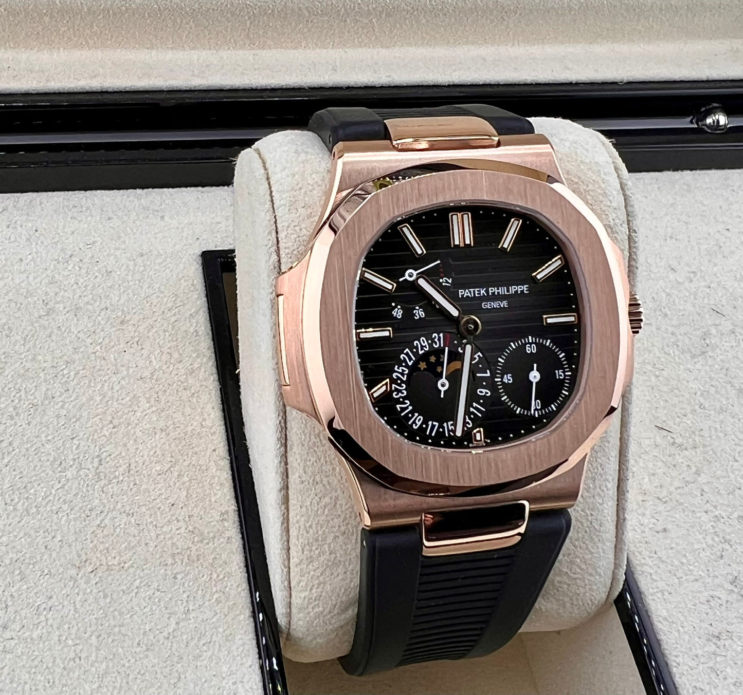 Patek Philippe Nautilus 5712/R 2017 Full Set (Thailandia)