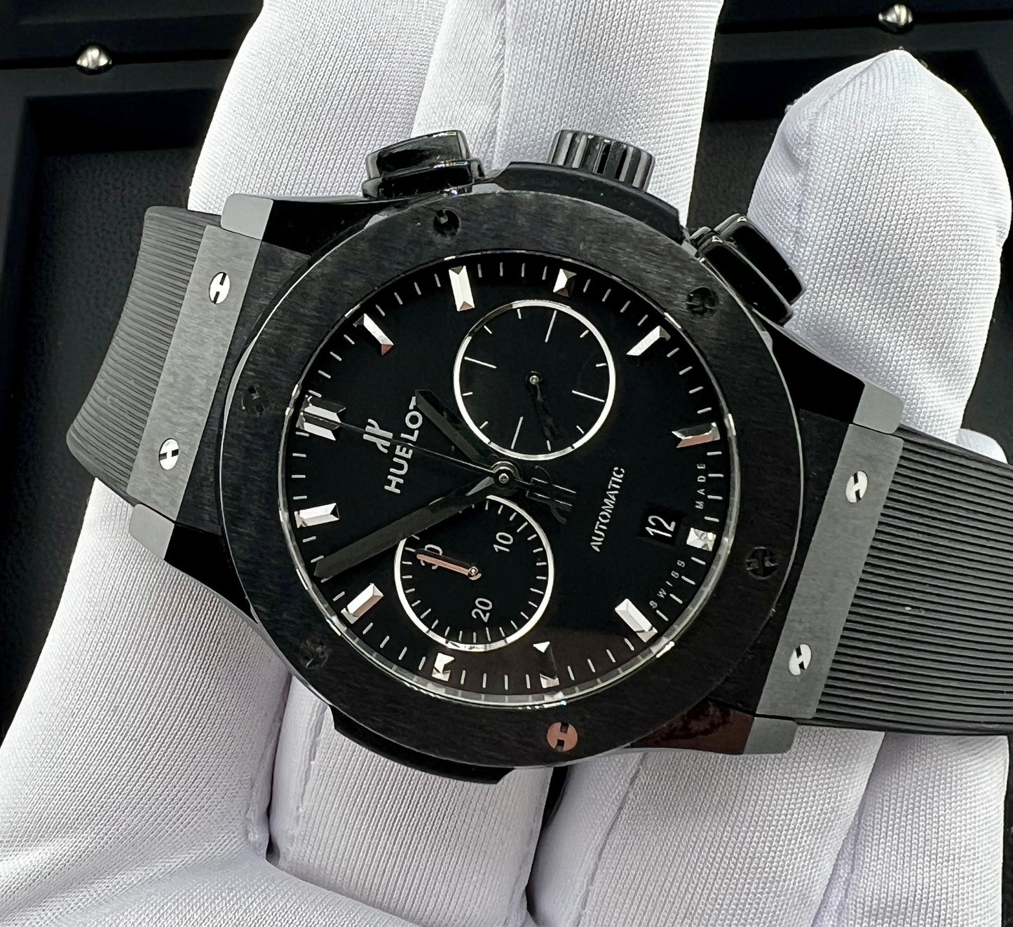 Hublot Classic Fusion Chronograph Black Magic 42mm 2022 full set