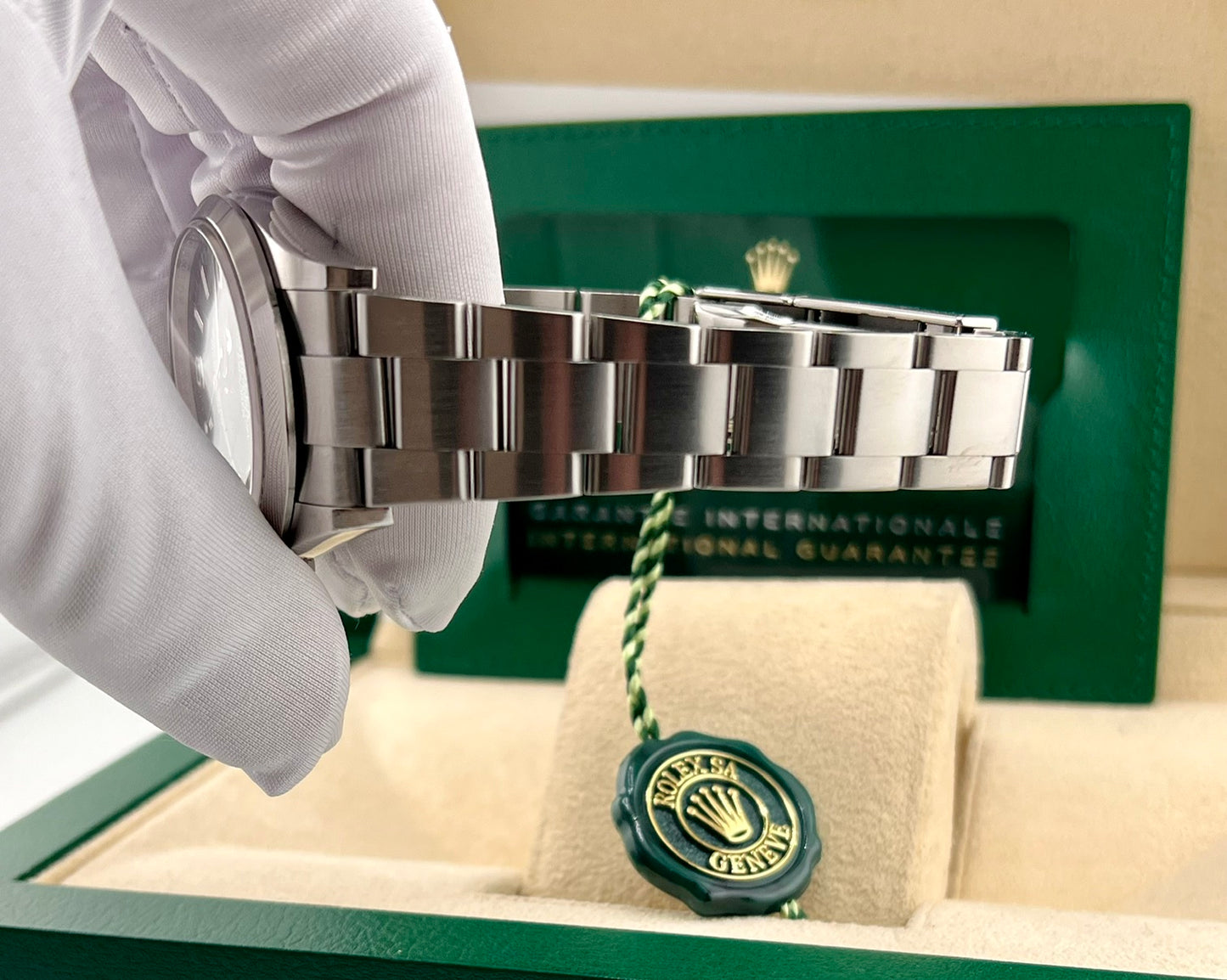 Rolex Explorer I 124270 36mm full set 2023