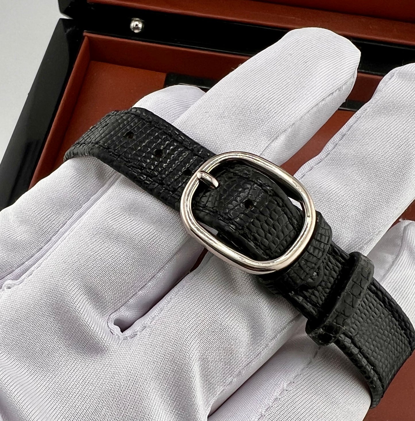 Patek Philippe Ellipse ''Gobbi'' 3548 White Gold only watch