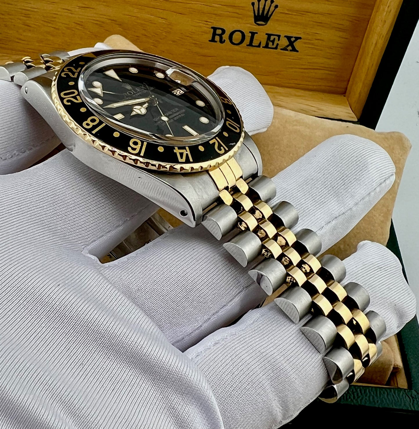 Rolex GMT-Master 16753 Black Dial Jubilèe 1986 No Paper