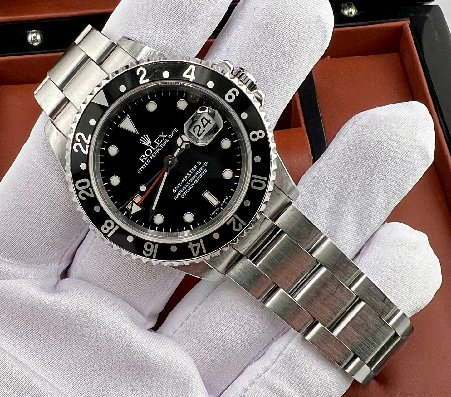 Rolex GMT-Master II 16710 Black insert 2005 SEL NO HOLES only watch