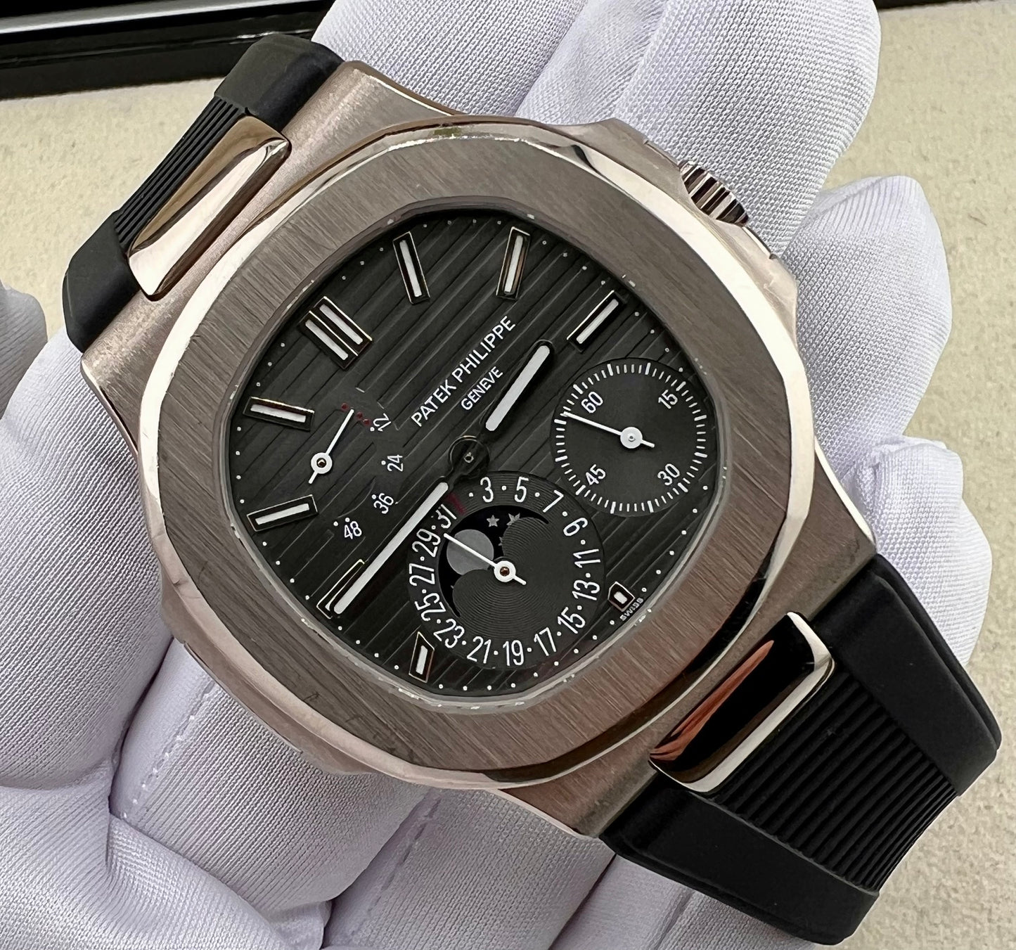 Patek Philippe Nautilus 5712G full set 2009 ITA Punzone di Ginevra