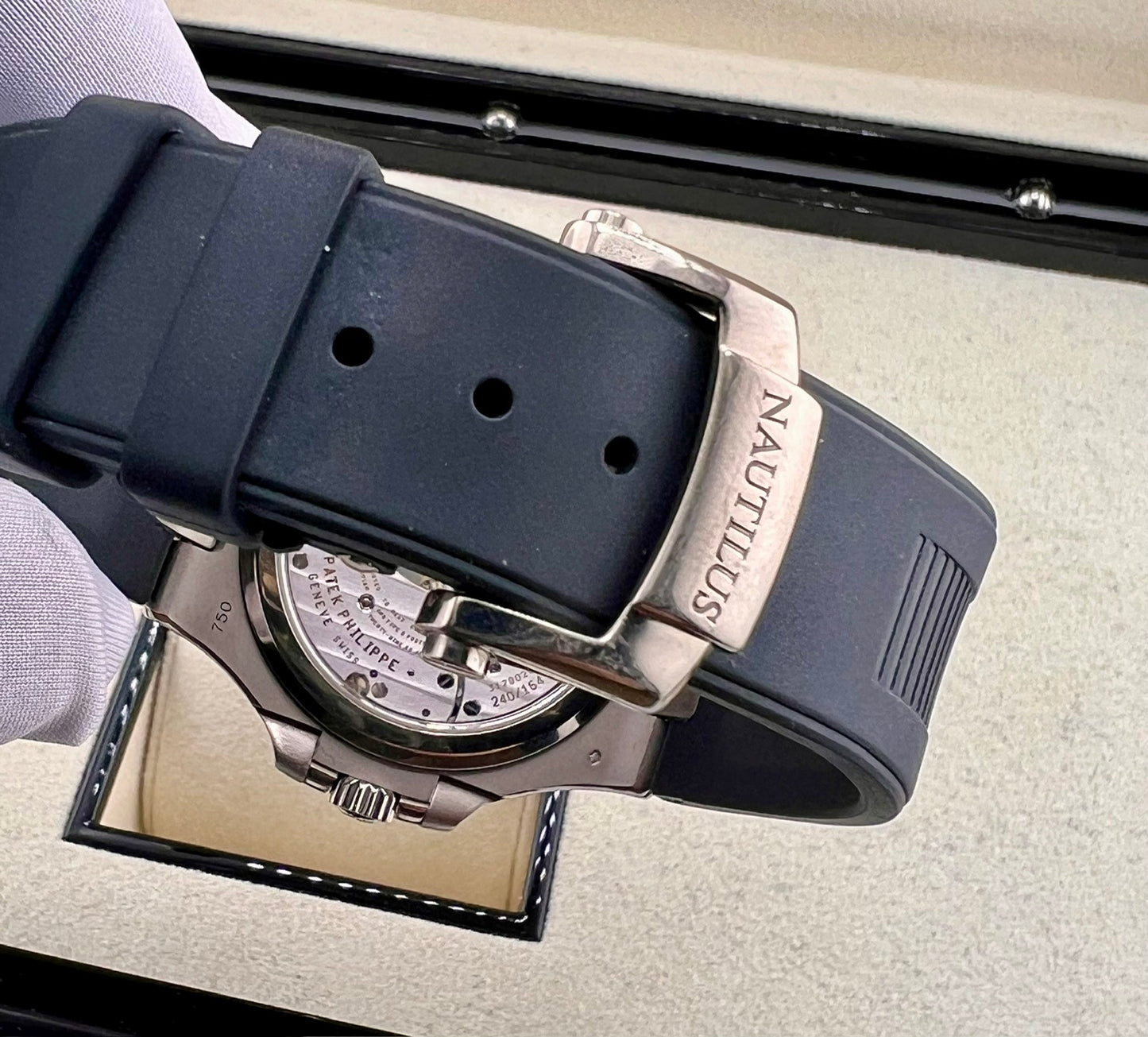 Patek Philippe Nautilus 5712G full set 2009 ITA Punzone di Ginevra