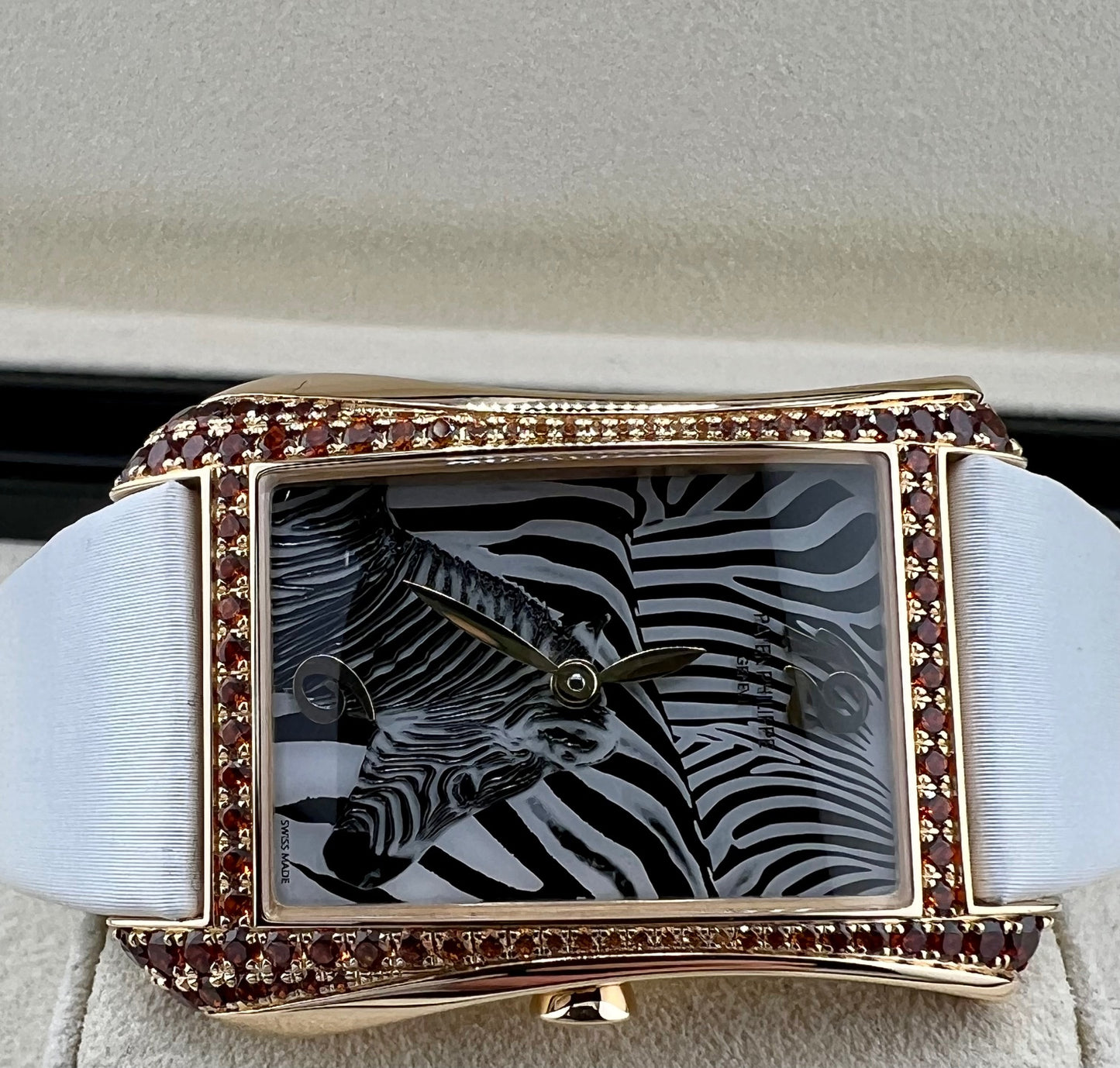 Patek Philippe Gondolo Serata Quartz 4962/200R NEW 2025