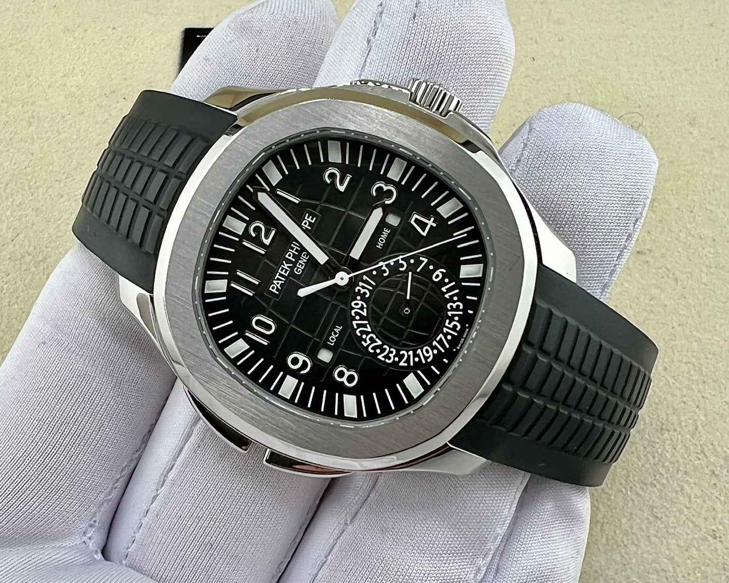 Patek Philippe Aquanaut Travel Time 5164A 2023 LIKE NEW (Italia)