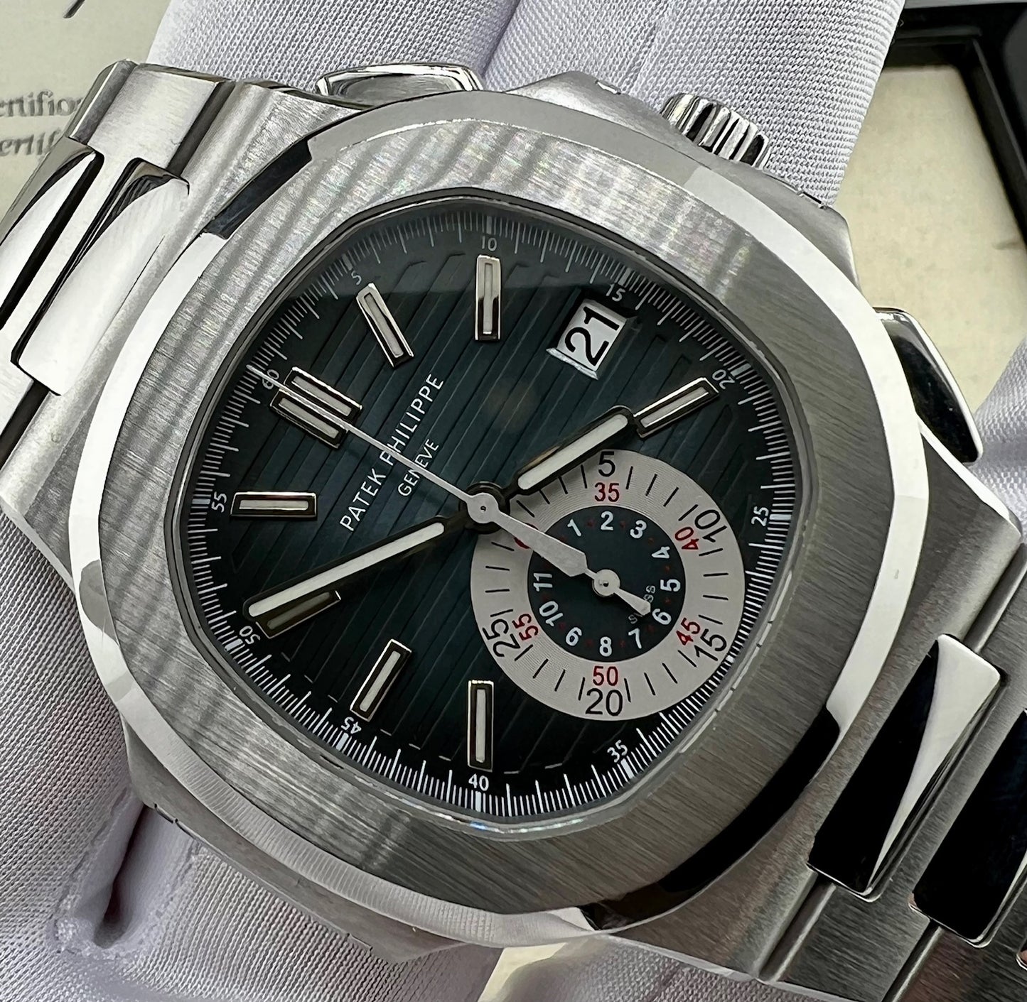 Patek Philippe Nautilus 5980/1A Blue Dial 2008 Box&Paper top condition (Arabia Saudita)