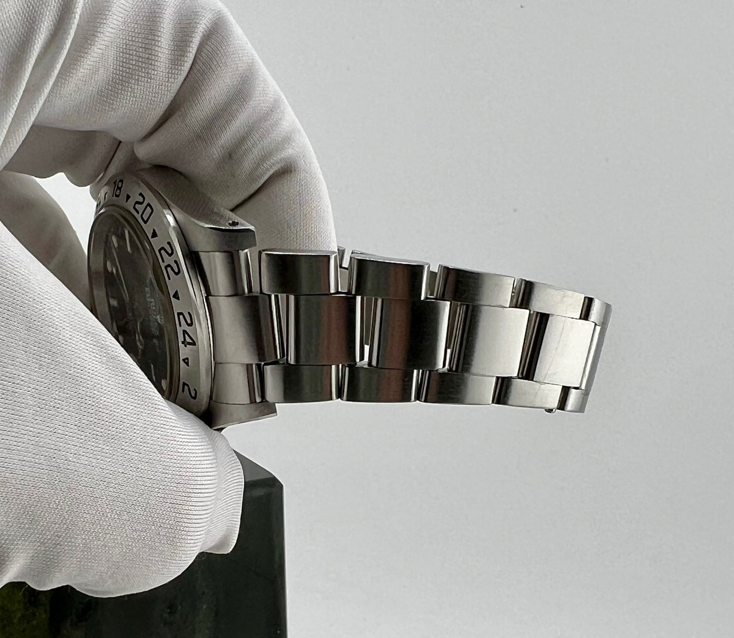 Rolex Explorer II 16570 Black Dial SEL 2003 Ita