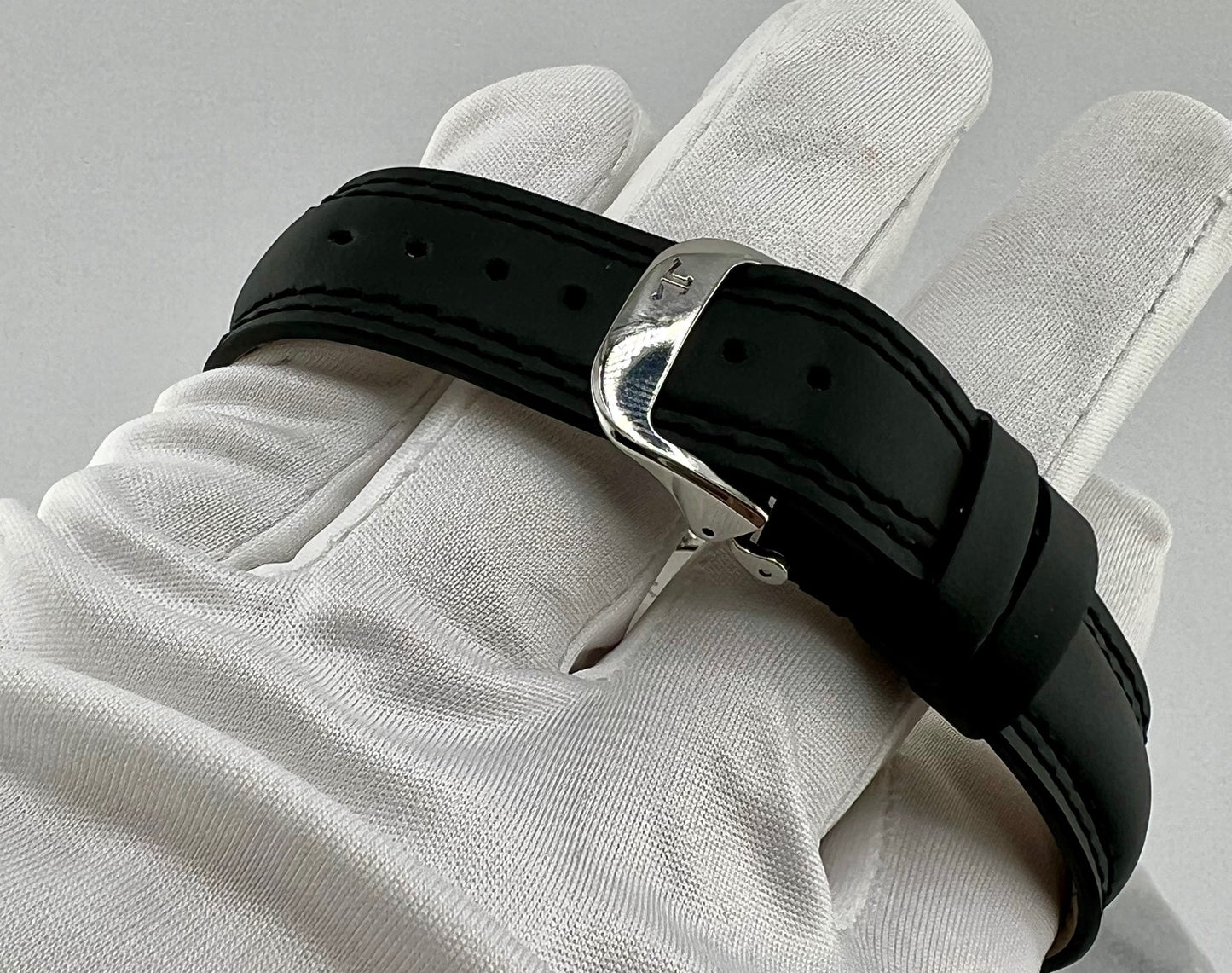 Jaeger-LeCoultre Master Compressor Memovox 146.8.97/1 only watch