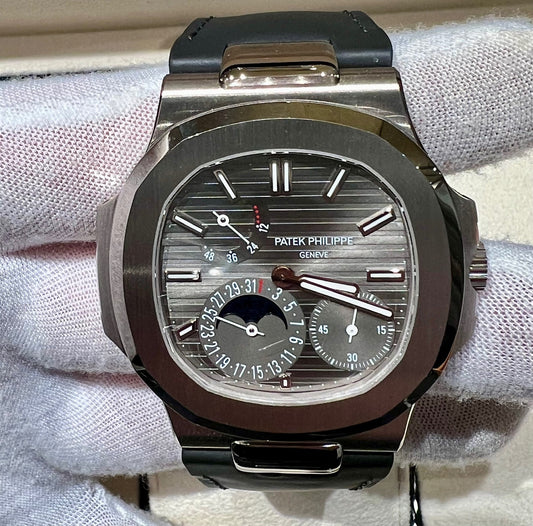 Patek Philippe Nautilus 5712G full set 2008 Punzone di Ginevra