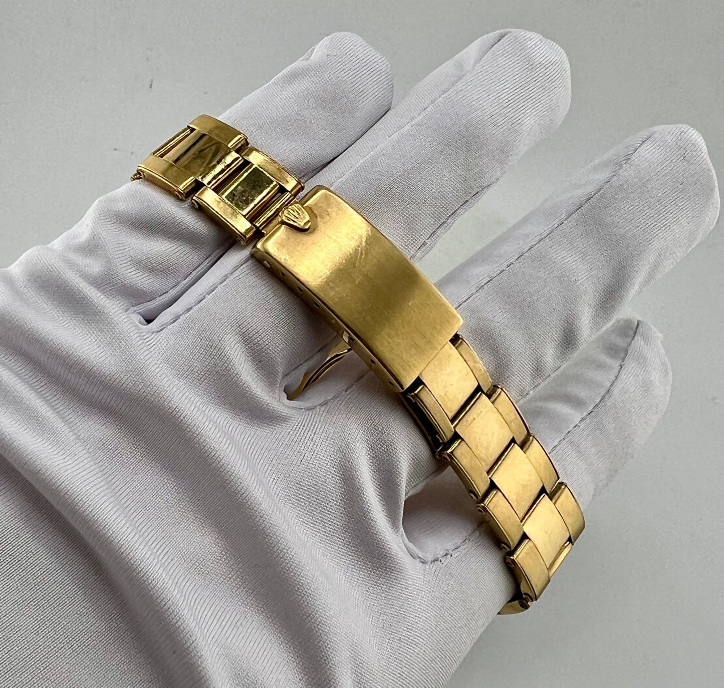 Rolex Oyster Perpetual Date 34mm 1500 Yellow Gold Plexy 1966 only watch