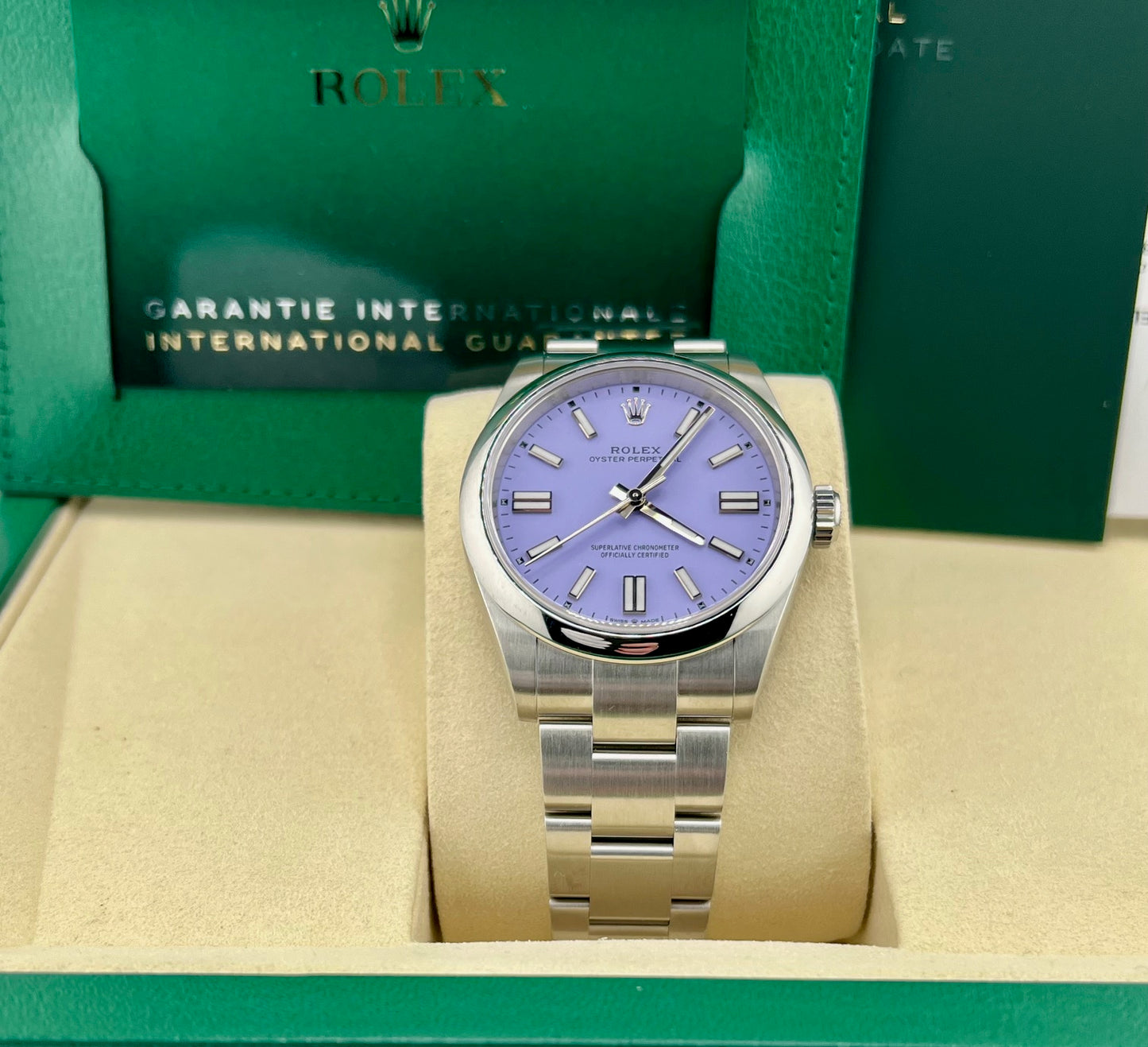 Rolex Oyster Perpetual 36mm 126000 Lavanda 2025 NEW