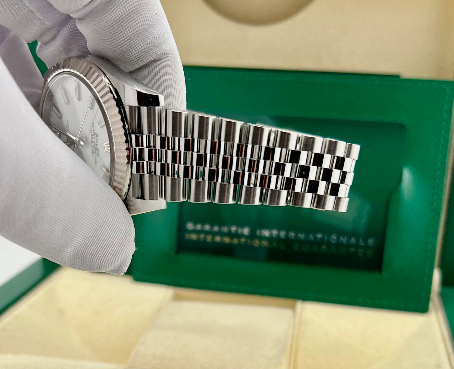 Rolex Datejust 41mm 126334 White Dial Jubilèe 2021