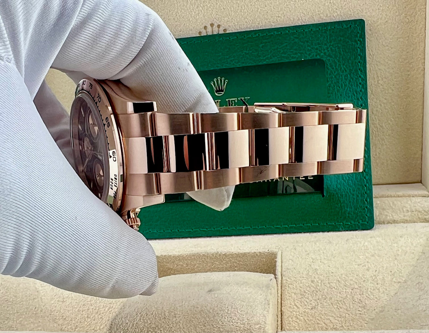 Rolex Daytona 116505 Everose Black Dial 2020 New Card Like new