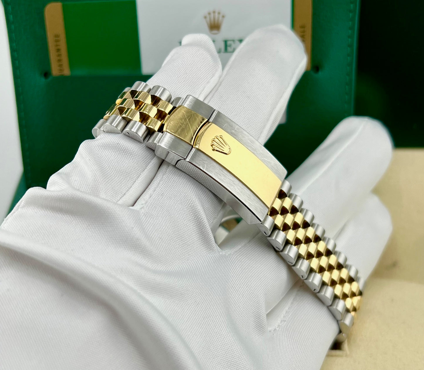 Rolex Datejust 41mm 126333 Champagne Dial Jubilèe 2020 Full Set
