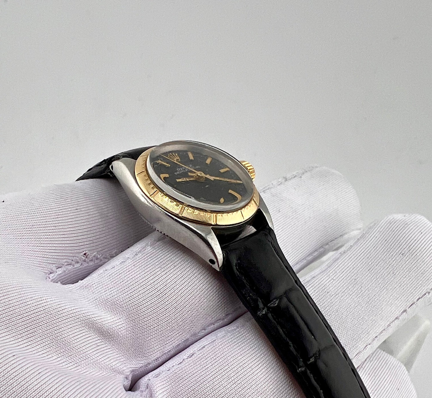 Rolex Oyster Perpetual Lady 26mm Automatic 1969 only watch