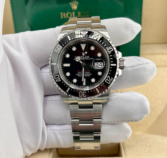 Rolex Sea-Dweller 126600 ''Scritta rossa'' 2021 43mm Box&Paper