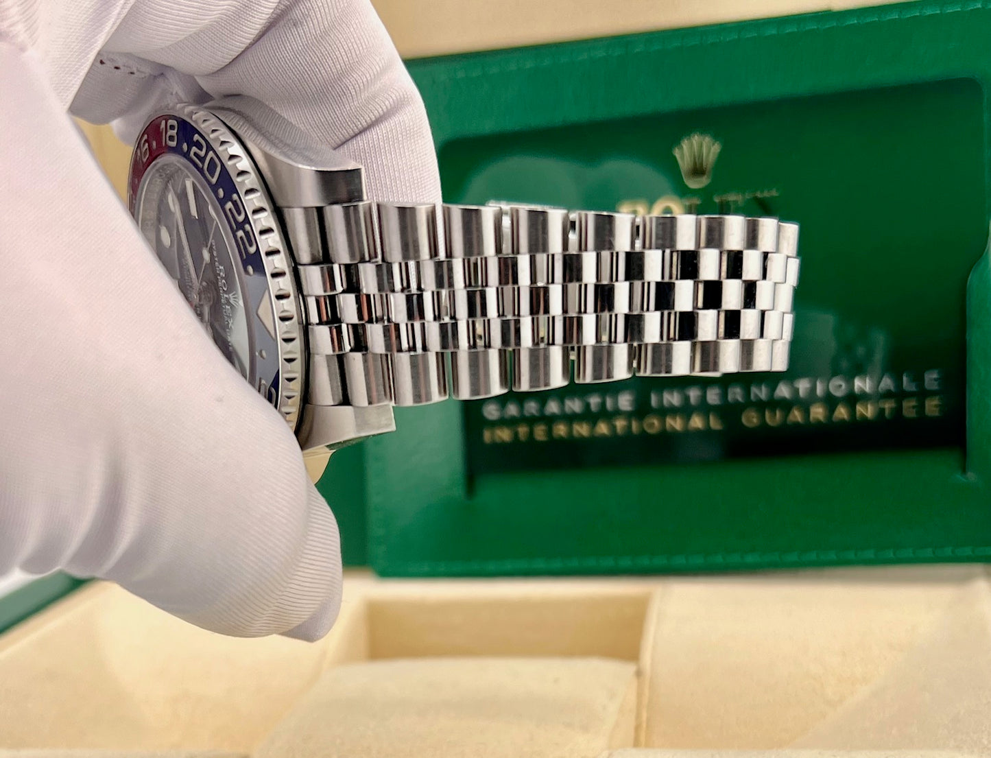 Rolex GMT-Master II 126710BLRO ''Pepsi'' 12/2022 Jubilèe Full Set