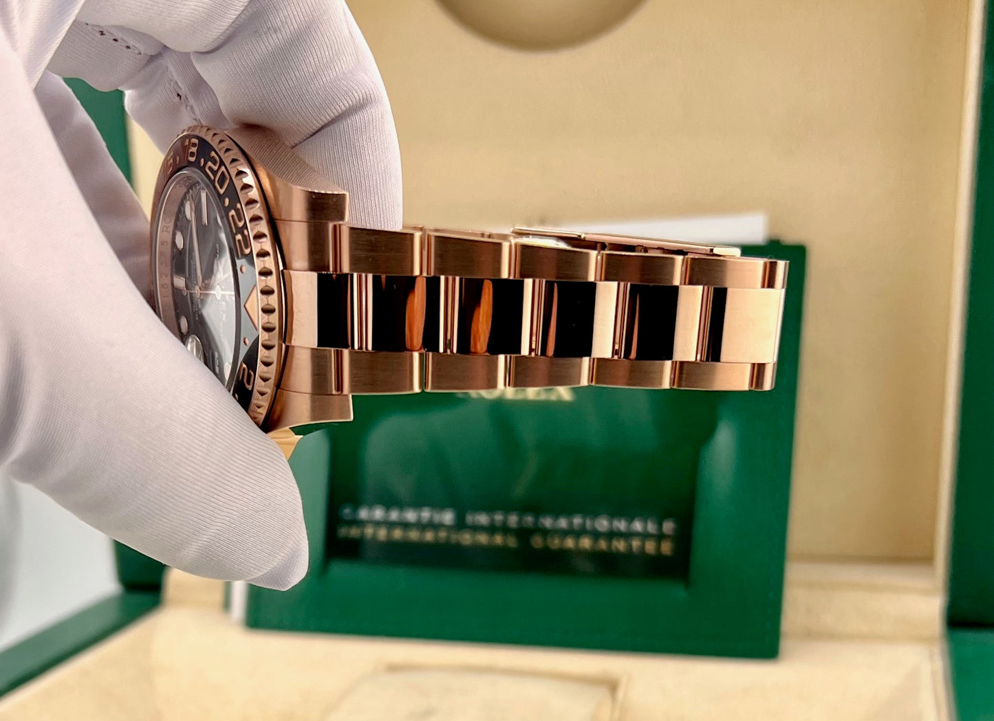 Rolex GMT-Master II 126715CHNR ''Everose'' 2024 like new 40mm