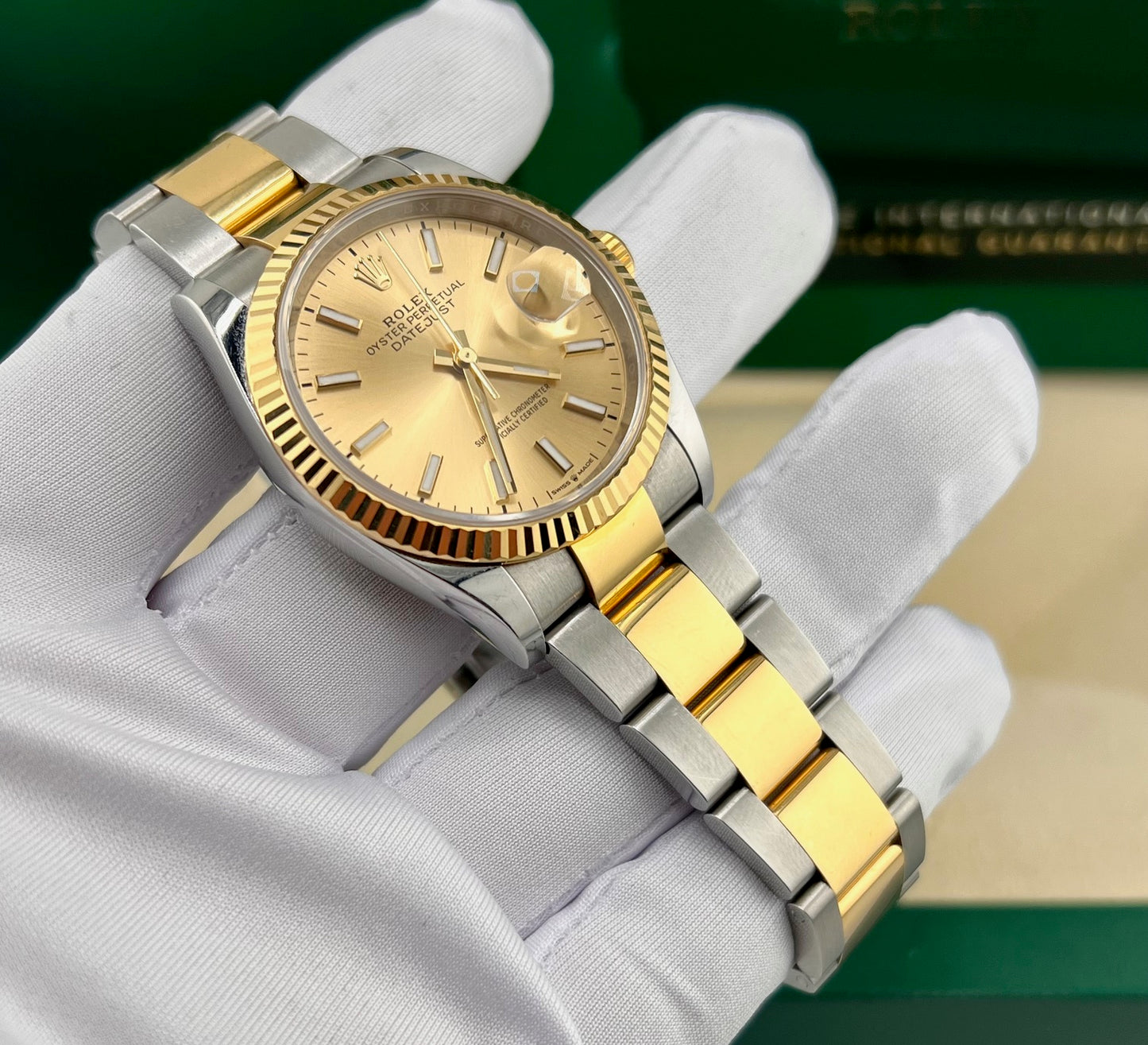 Rolex Datejust 36mm 126233 Champagne Dial Oyster 2024