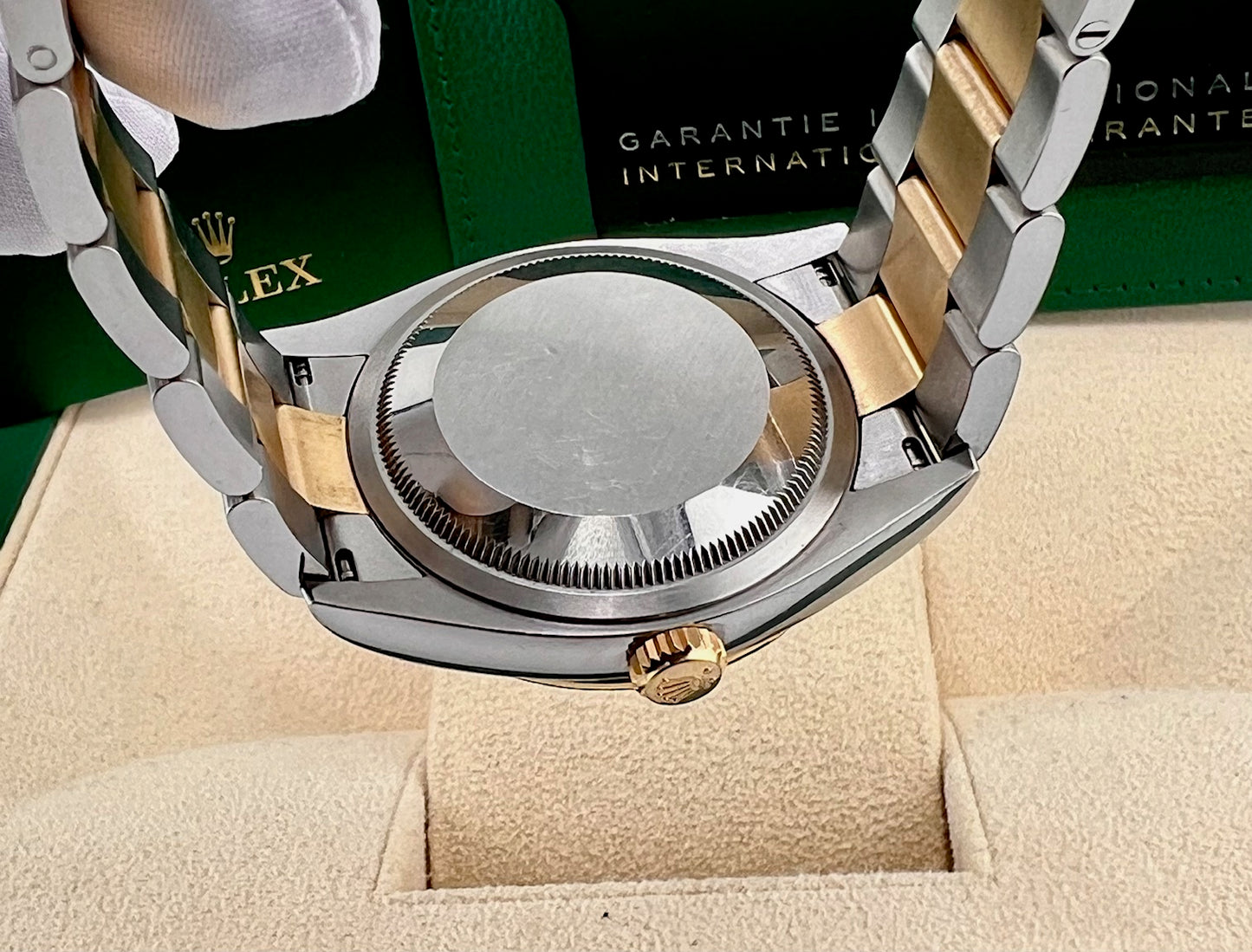 Rolex Datejust 36mm 126233 Champagne Dial Oyster 2024