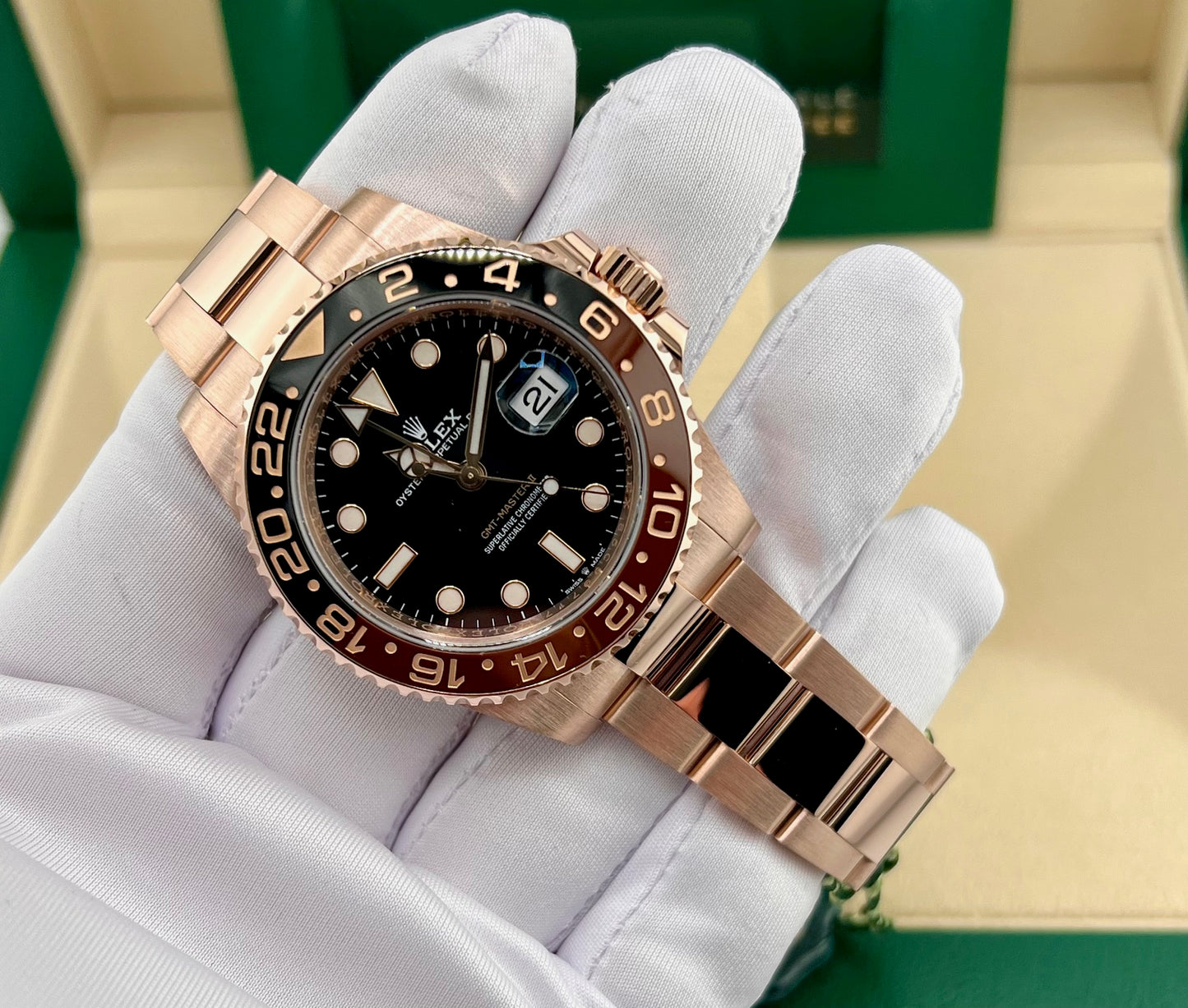 Rolex GMT-Master II Everose 126715CHNR 2021 Like new