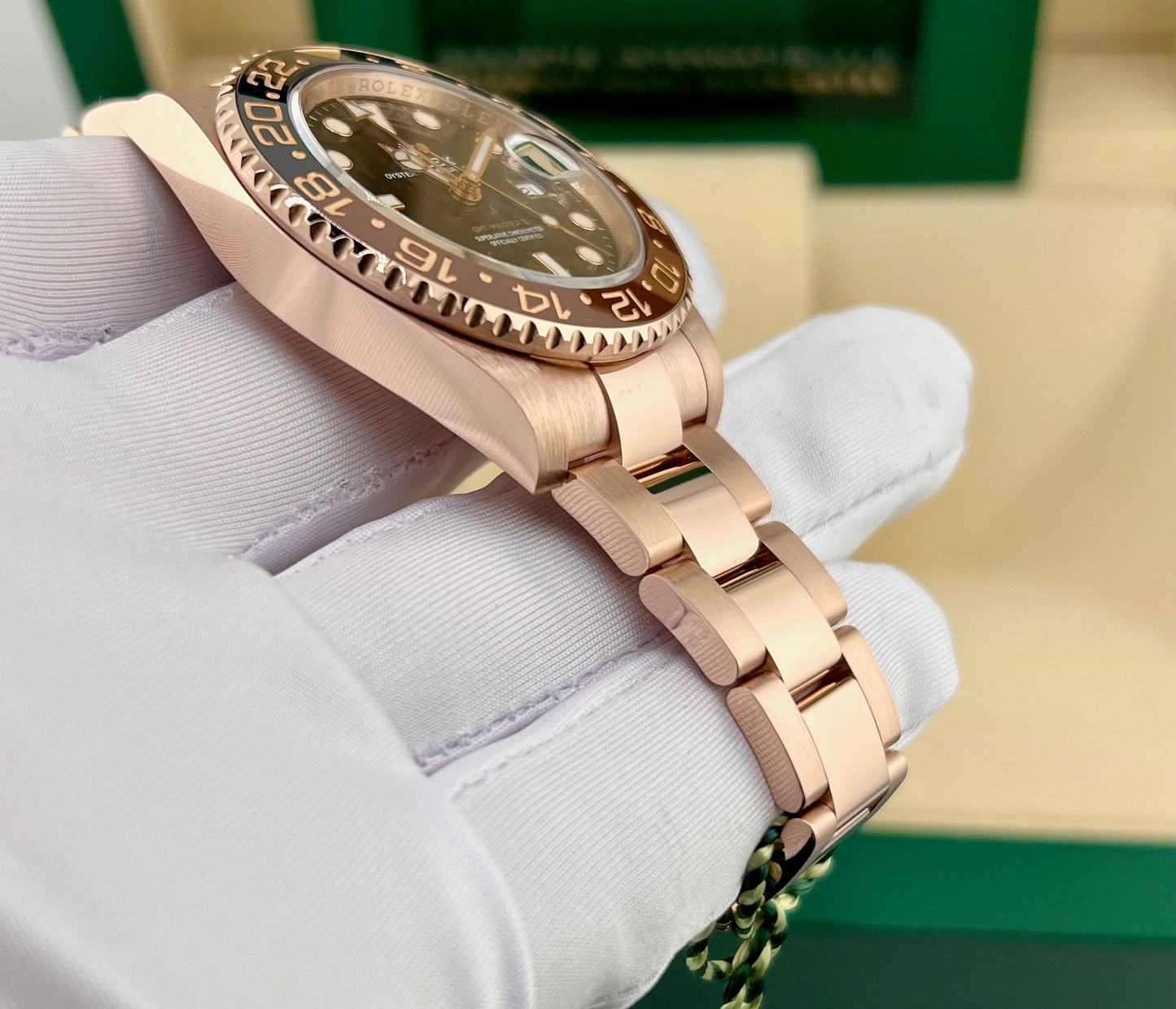 Rolex GMT-Master II Everose 126715CHNR 2021 Like new