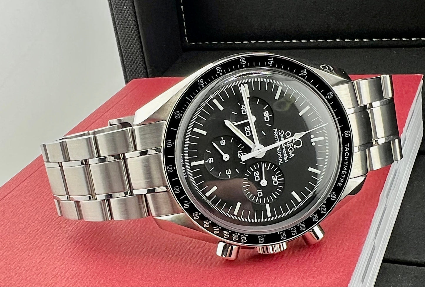 Omega Speedmaster Professional Moonwatch 2018 full set like new