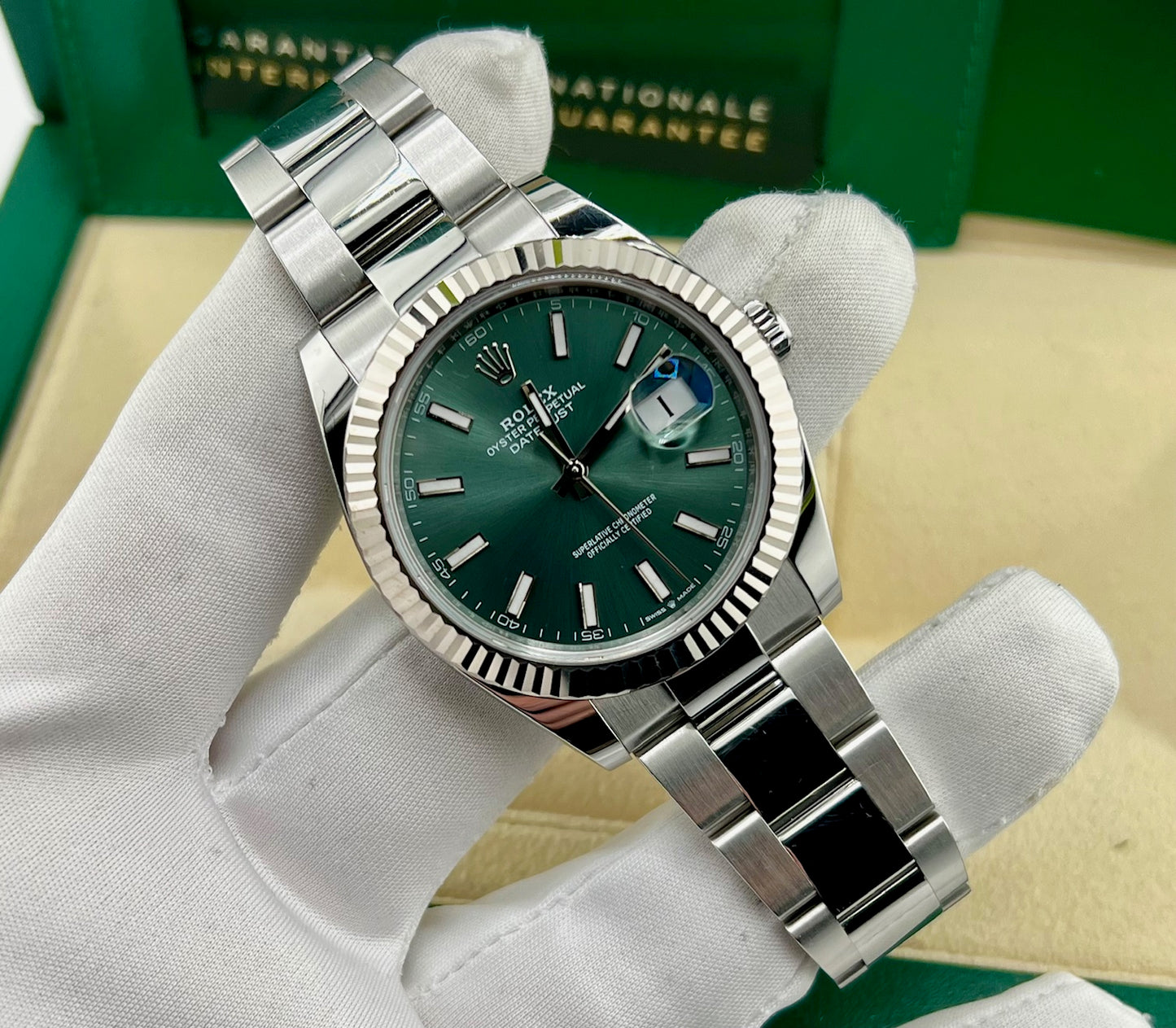 Rolex Datejust 41mm 126334 Mint Dial 2024 Oyster