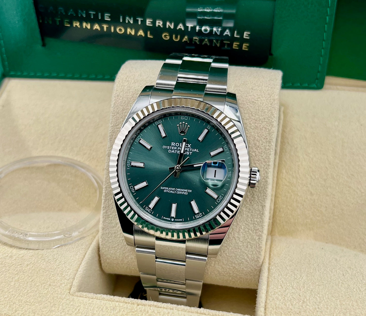 Rolex Datejust 41mm 126334 Mint Dial 2024 Oyster