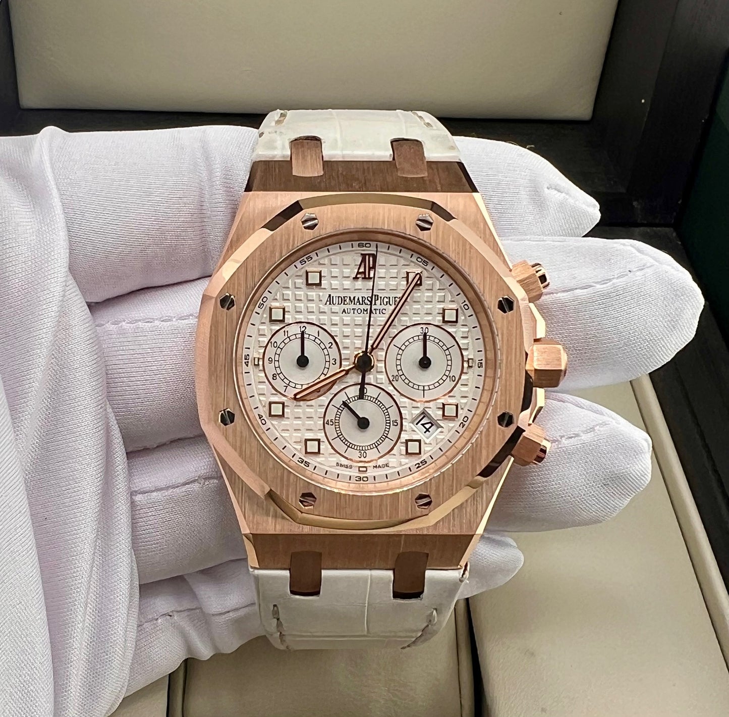 Audemars Piguet Royal Oak Chronograph 26022OR Rose gold full set 39mm