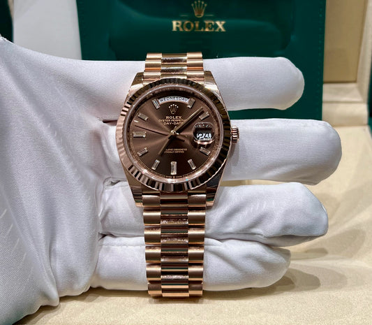 Rolex Day-Date 40mm 228235 Chocolate Dial Baguette index 2023